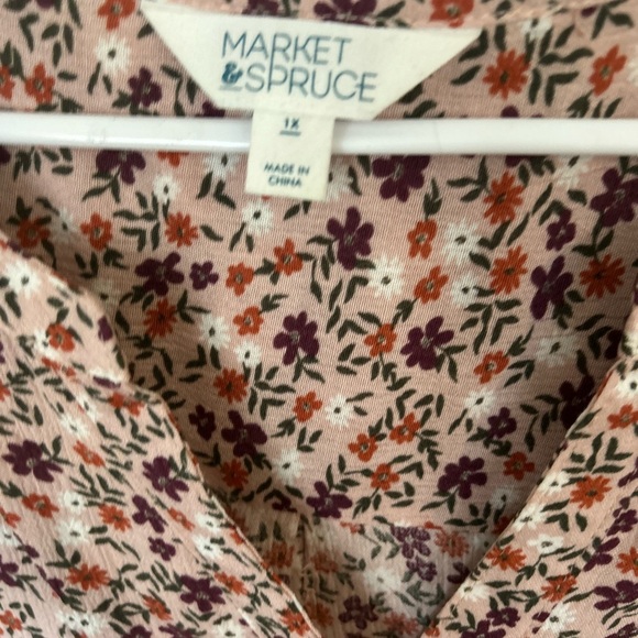 Market & Spruce Prat Sleeveless Henley Blouse 1X Pink & Floral - Picture 6 of 10